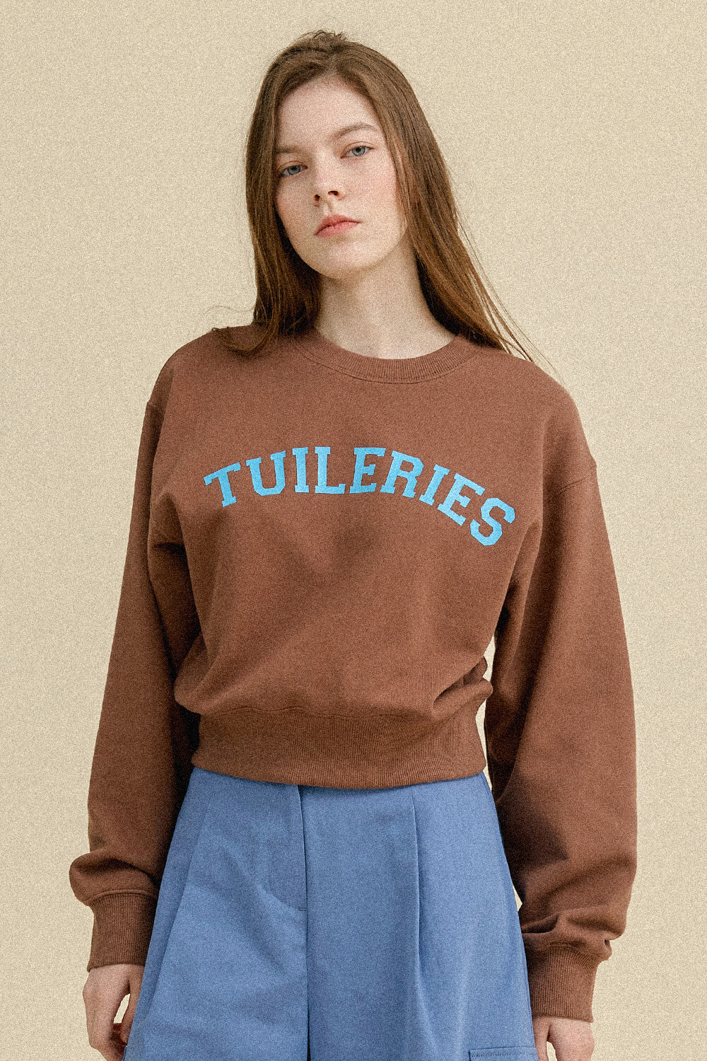 (WOMEN) Tuileries Cropped Sweatshirt_Brown