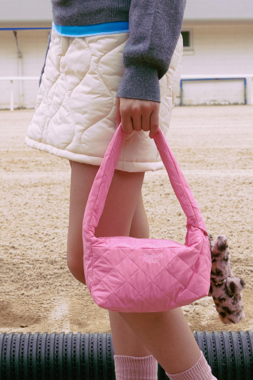 (UNI) Padding Shoulder Bag_Pink