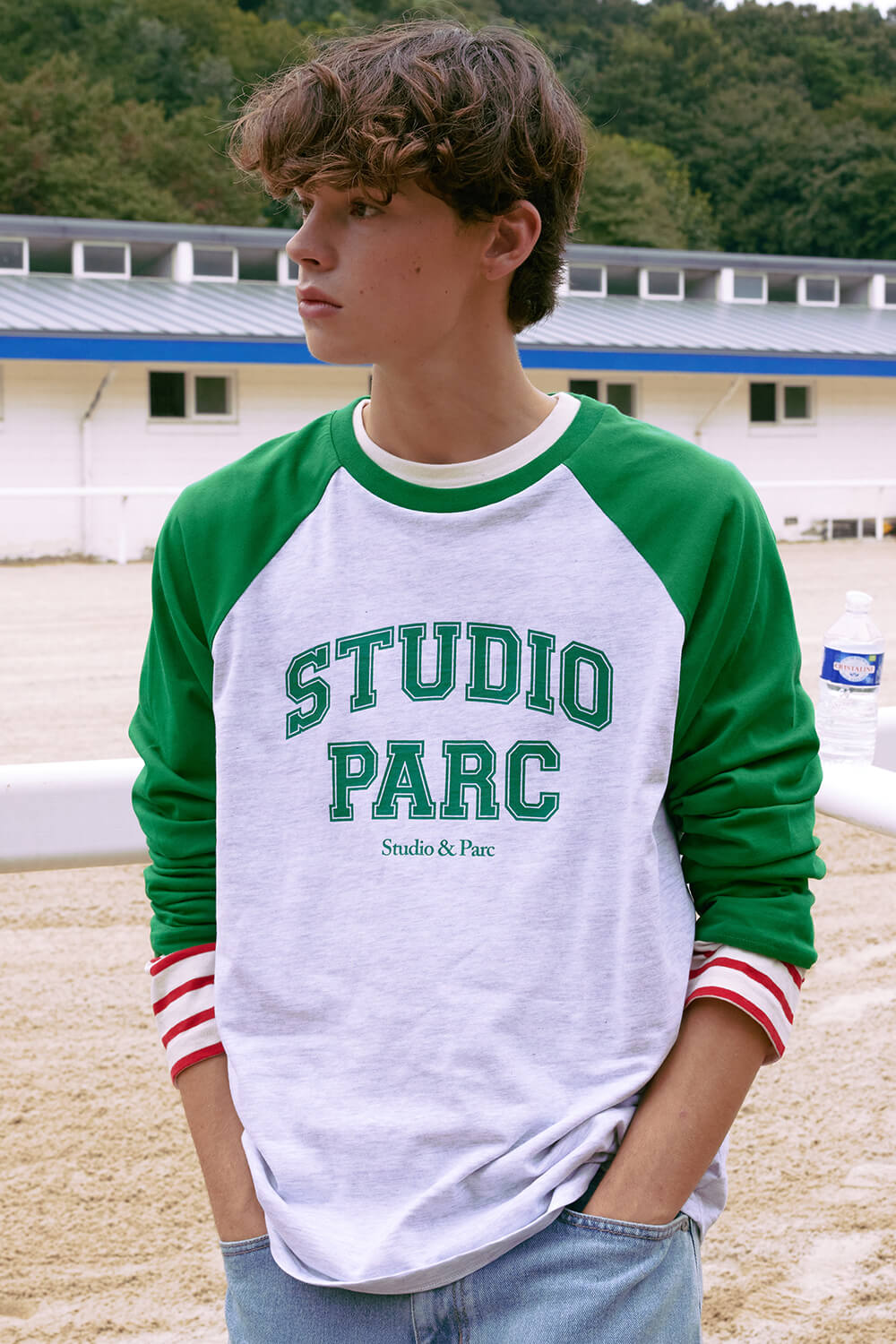 (UNI) Studio Parc Raglan Long Sleeve T-Shirt_Green
